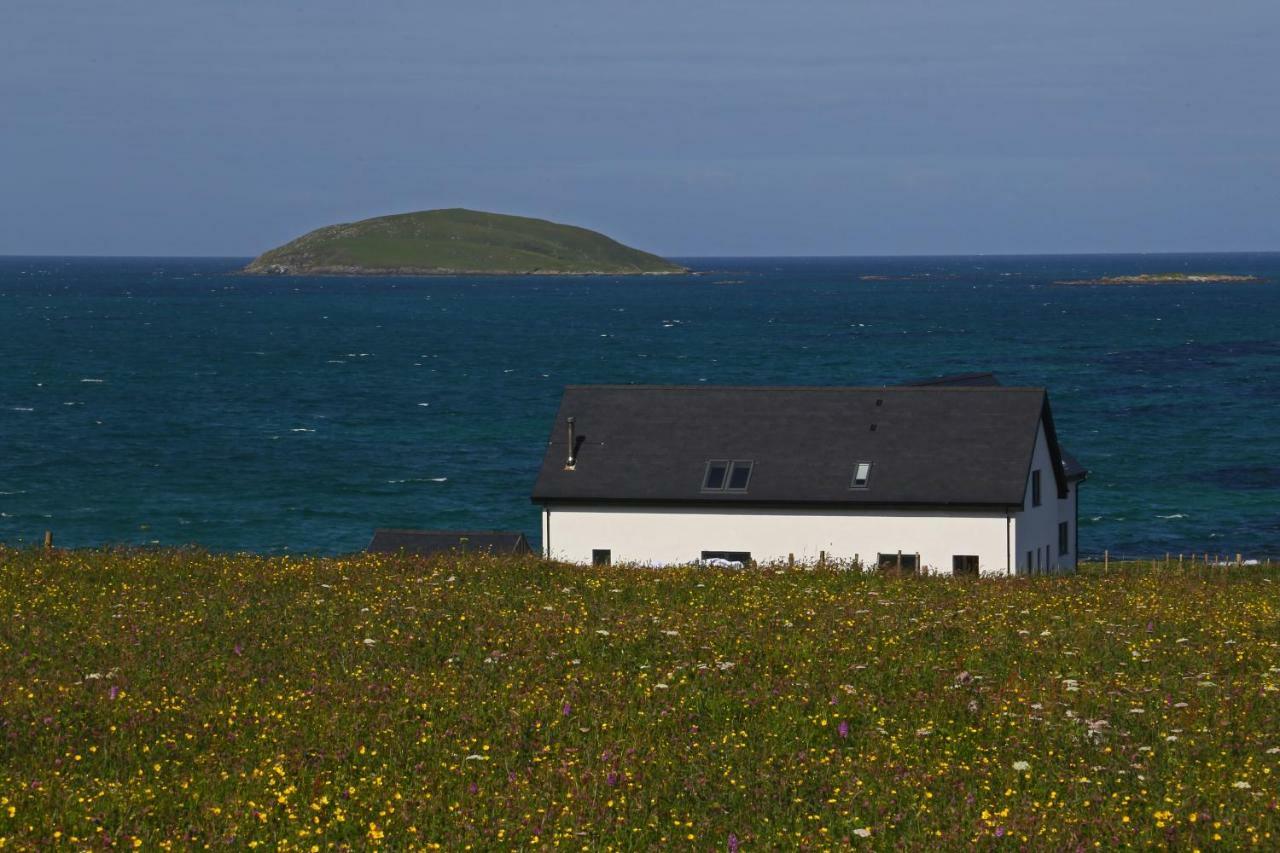 Bed and Breakfast An Taigh Mor Eriskay Exterior foto